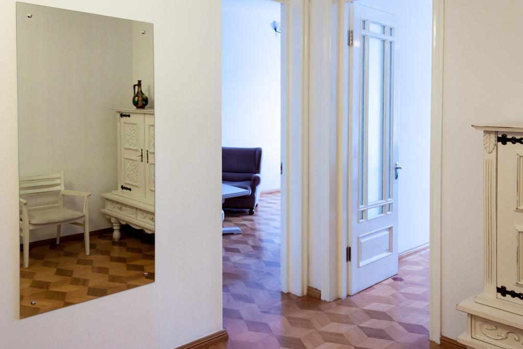 Apartment Janashia Tbilisi Eksteriør bilde